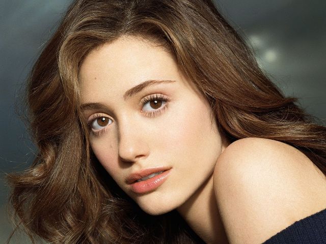 Emmy Rossum Long Hairstyle