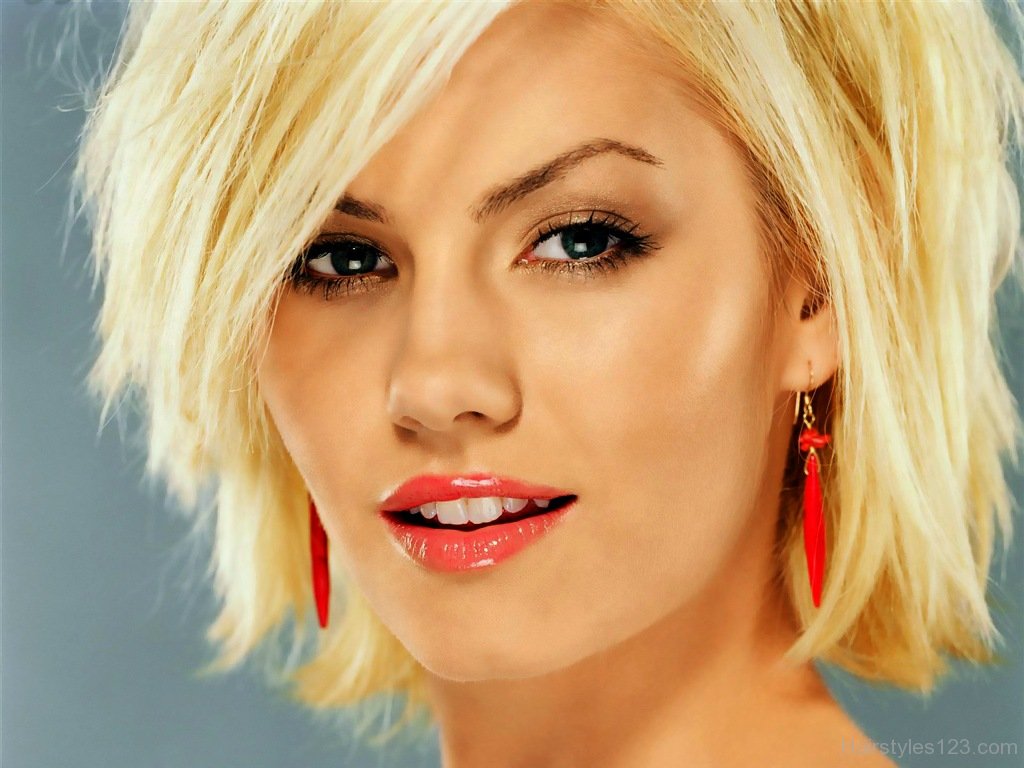 Elisha Cuthbert Page 4