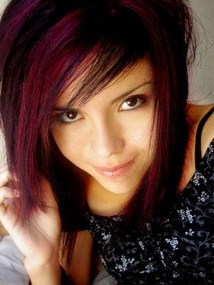 How to Choose From Emo Girl Hairstyles