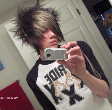 Cool Emo Hairstyles Guys. A cool emo hairstyle.