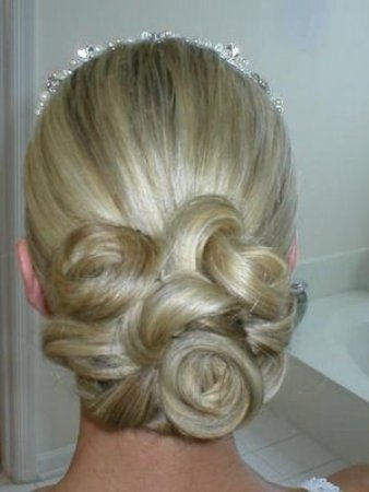 Ancient Stylish Updo Hairstyle