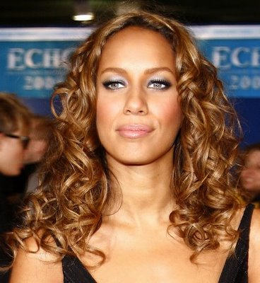 Awesome Curly Hairstyle