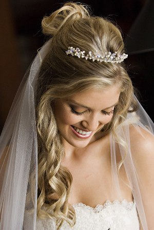 Captivating Bridal Hairstyle