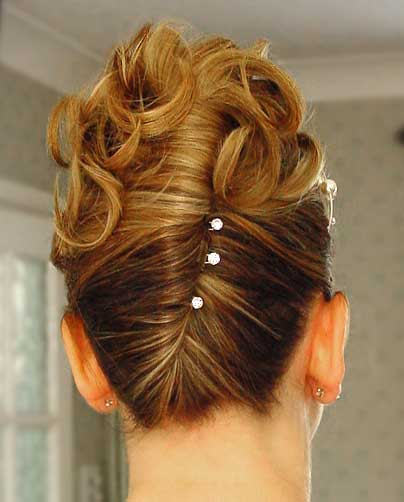 Pin Up Hairstyle For Bridals