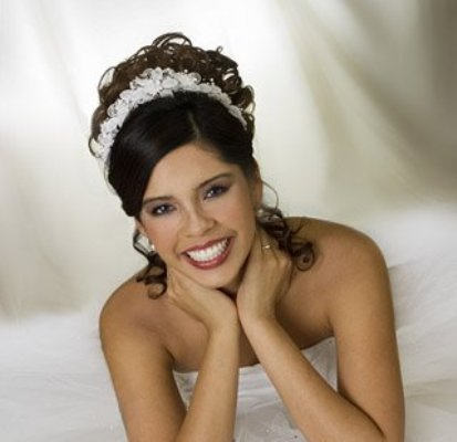 Lovely Bridesmaids Hairstyle