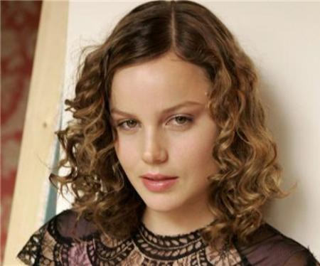 Abbie Cornish Short Curly Hairstyle