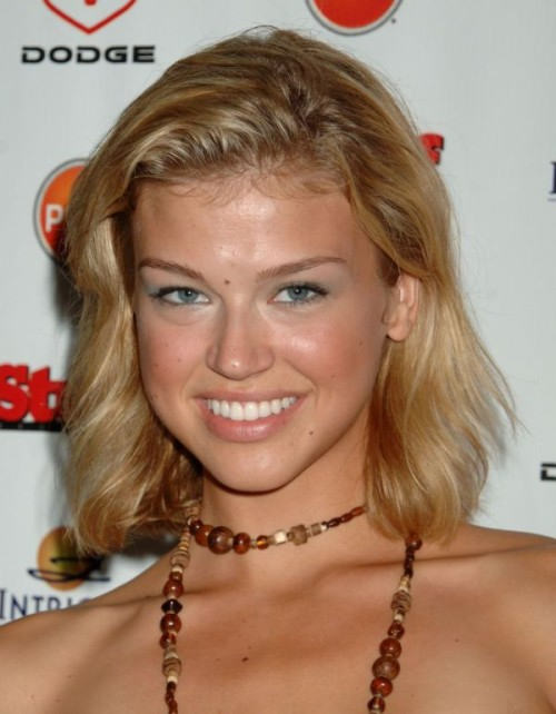 Adrianne Palicki Short Haircut