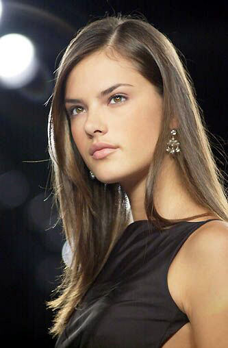 Alessandra Straight Hairstyle