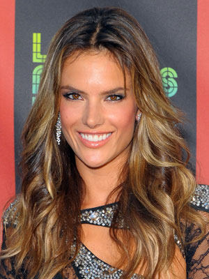 Alessandra With Wavy Hairstyle