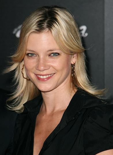 Amy Smart Flippy Hairstyle
