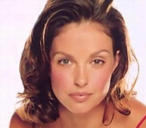 Ashley Judd Hairstyle