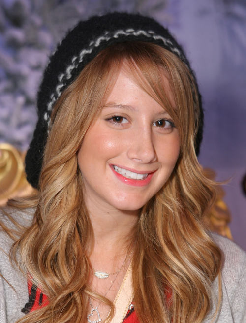 Ashley Tisdale Curly Hairstyle