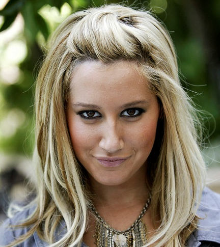 Lovely Ashley Tisdale Hairstyle