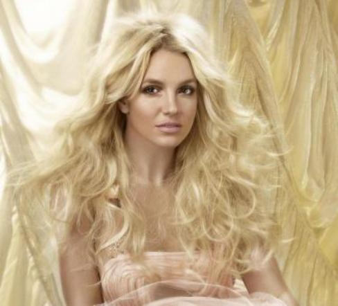 Britney Spears Fluffy Hairstyle