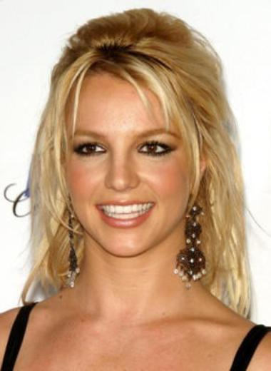 Winsome Britney Hairstyle