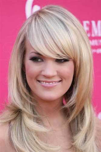 Charming Haircut Of Carrie Underwood