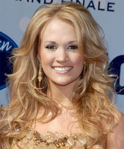 Carrie Underwood Fluffy Hairstyle