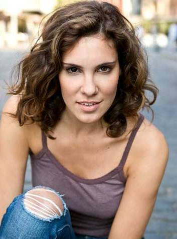 Daniela Ruah Curly Hairstyle