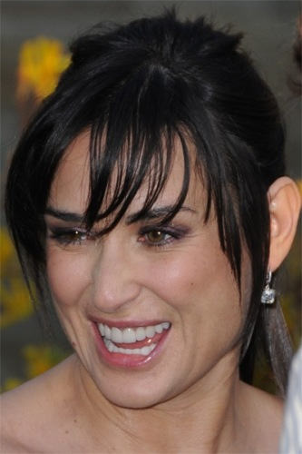 Winsome Demi Moore Hairstyle