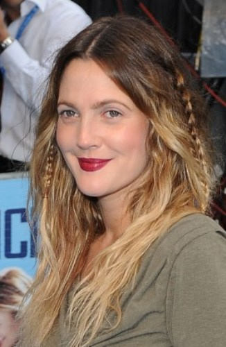 Attractive Hairstyle Of Drew Barrymore