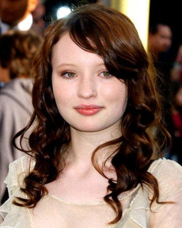 Emily Browning Wavy Hairstyle
