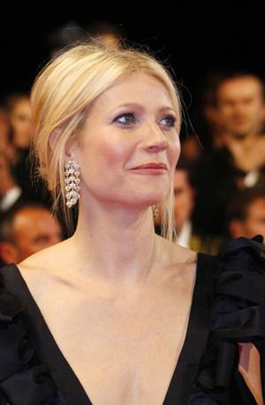 Gwyneth Paltrow Updo Hairstyle