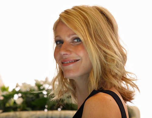 Gwyneth Paltrow Hairstyle