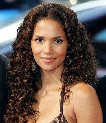 Halle Berry Curly Hairstyle
