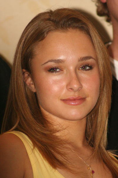 Hayden Panettiere Haircut