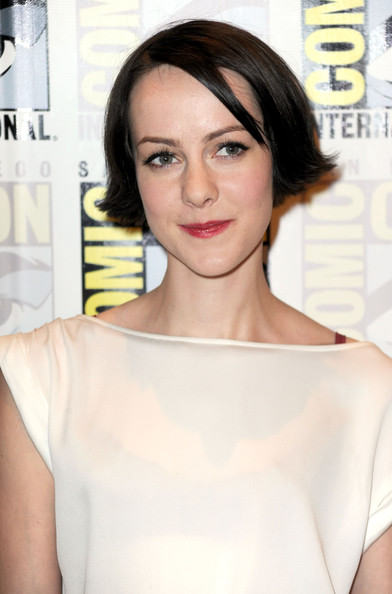 Cute Jena Malone Haircut