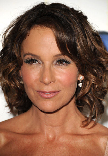 Jennifer Grey Curly Hairstyle