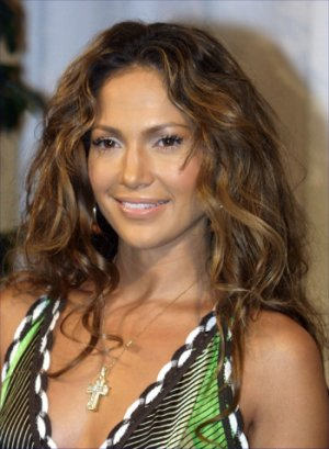 Jennifer Lopez Wavy Haircut
