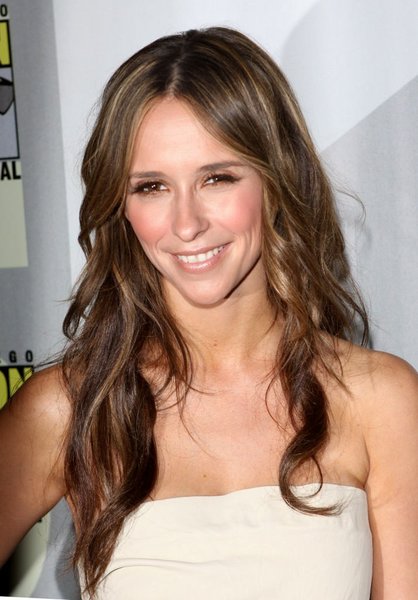 Jennifer Love Hewitt Haircut