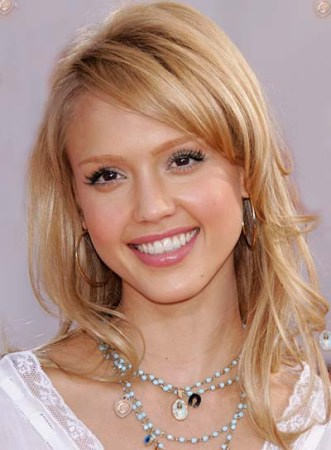 Lovely Jessica Alba Haircut