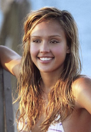 Jessica Alba Wet Hairstyle