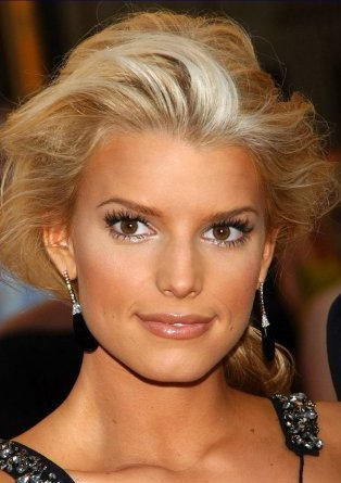 Jessica Simpson Hairstyle