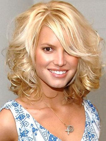 Jessica Simpson Curly Hairstyle
