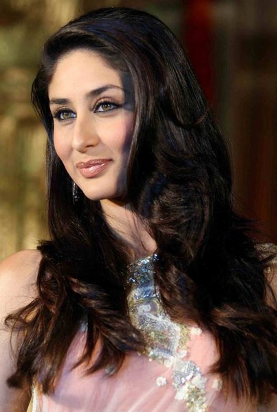 Classy Kareena Kapoor Hairstyle