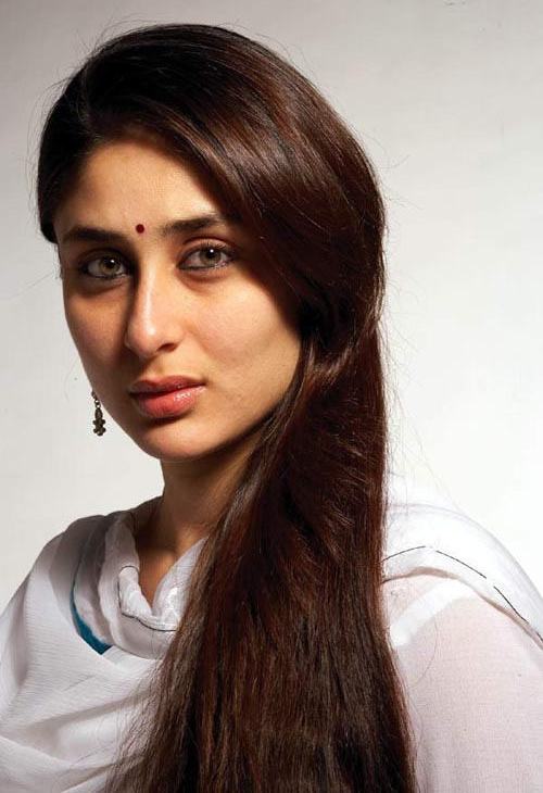 Lovely Hairstyle Of Kareena