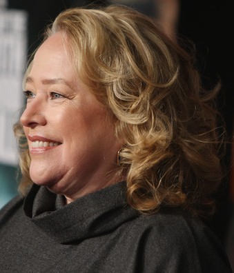 Kathy Bates Curly Hairstyle