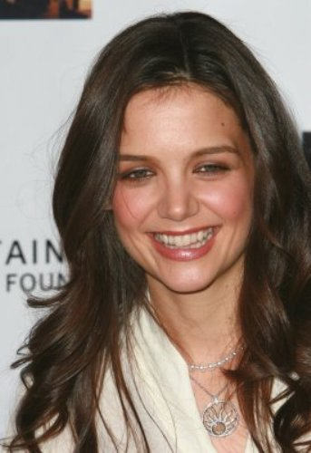 Katie Holmes Loose Curl Hairstyle