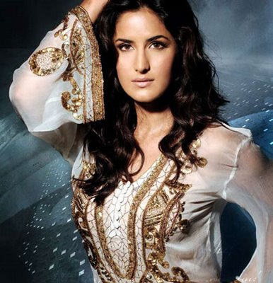 Katrina Medium Curly Hairstyle