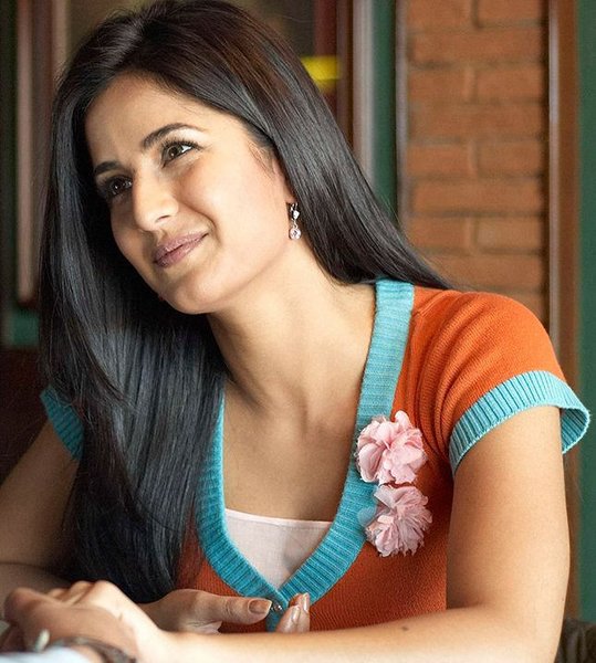 Heroine Katrina Kaif Hairstyle