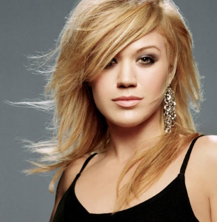 Kelly Clarkson Haircut