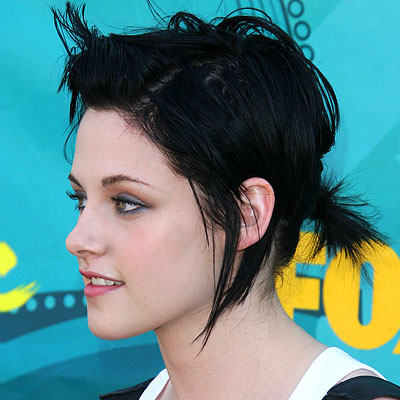 Different Haircut of Kristen