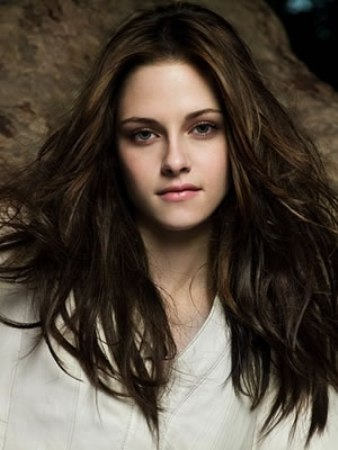 Feathered Hairstyle of Kristen