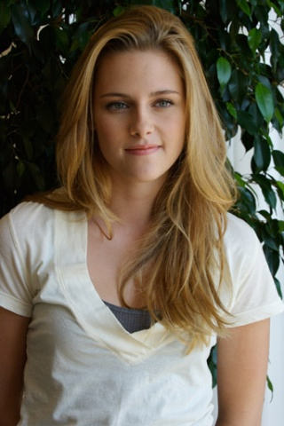 Hairstyle of Kristen Stewart