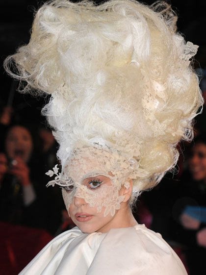 Fantastic Hairstyle of Lady Gaga