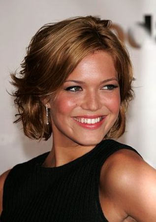 Mandy Moore Hairstyle