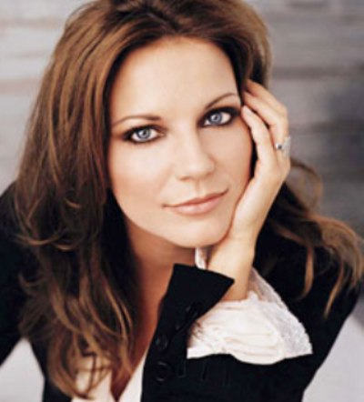 Martina Mcbride Hairstyle